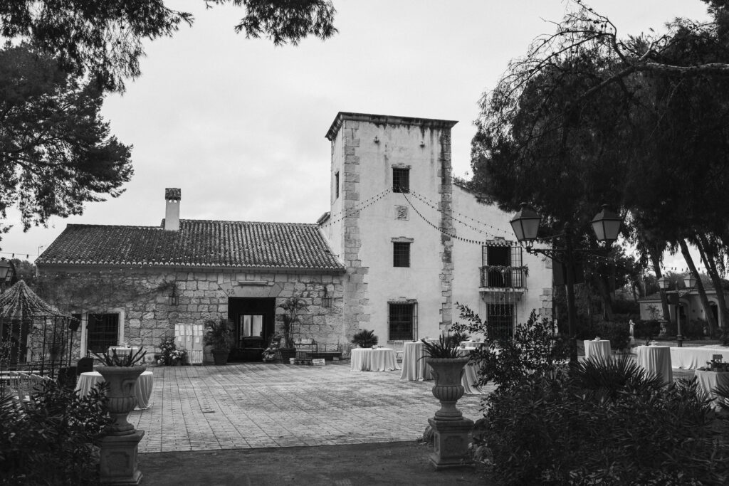 Boda civil en Finca Torre de Bosch en Alicante